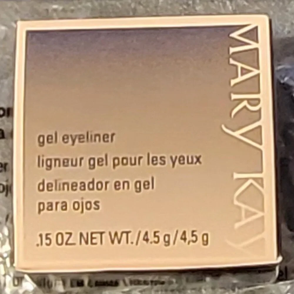 Mary Kay Gel Eyeliner Jet Black With Pencil Applicator 071868